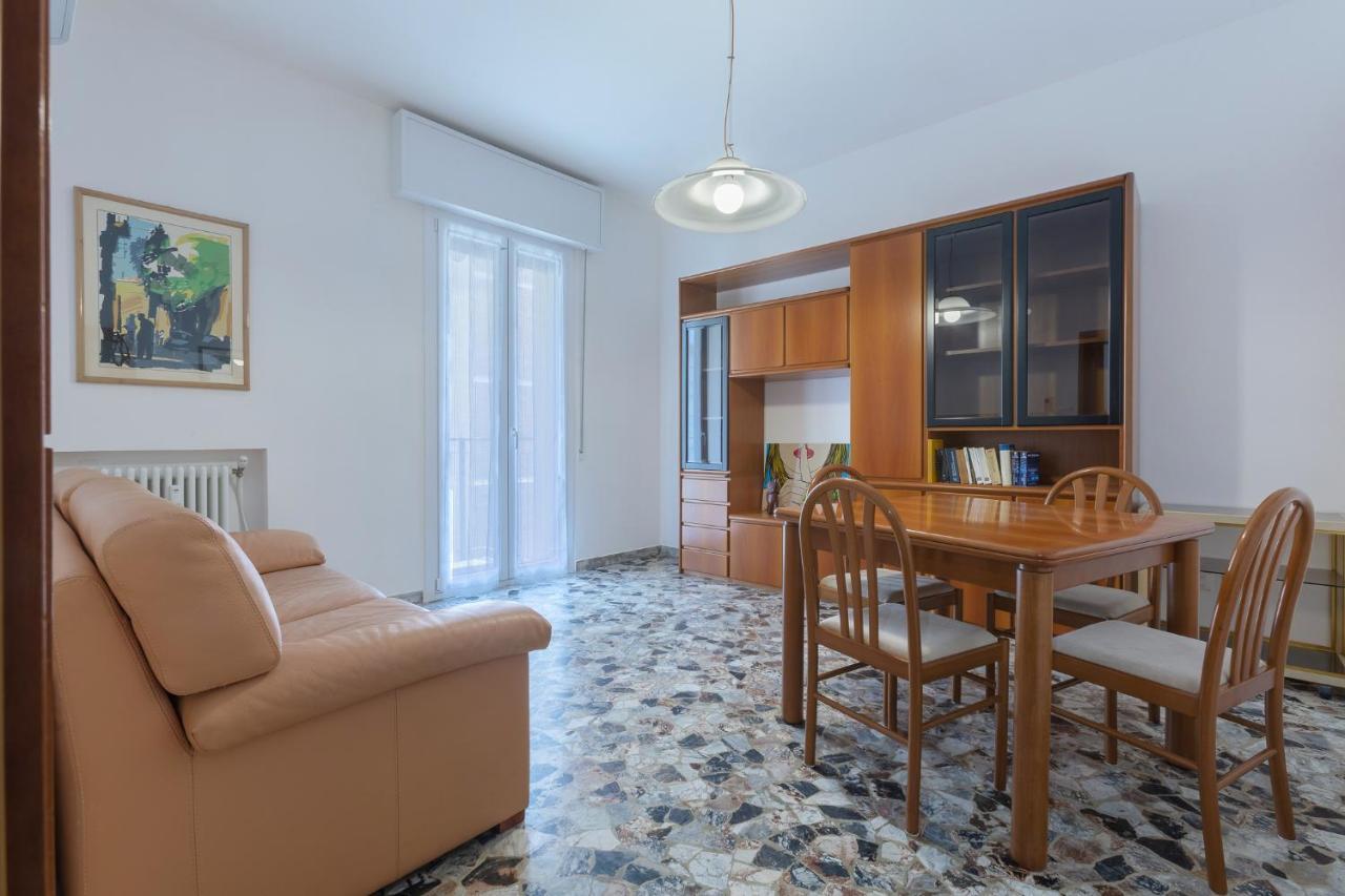 A 500 Mt Dalla Certosa Apartment Bolonia Exterior foto